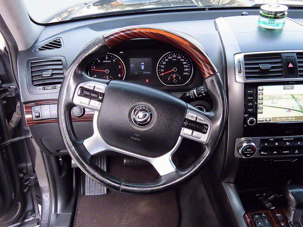 KIA Mohave - Vista 8