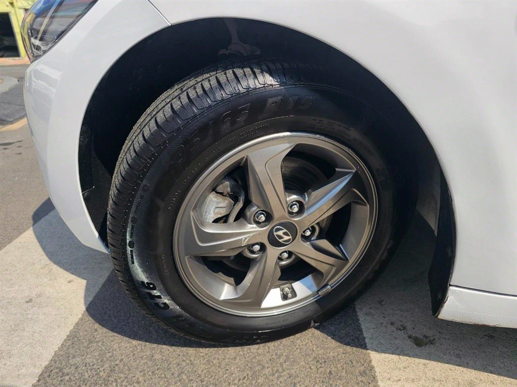 HYUNDAI Avante 2017 Blanco - Importación desde Corea - HF Imports Iquique - Foto 18