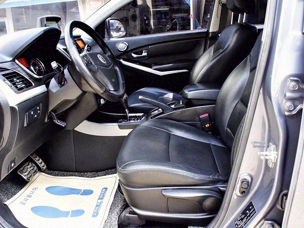 Ssangyong Korando - Vista 9