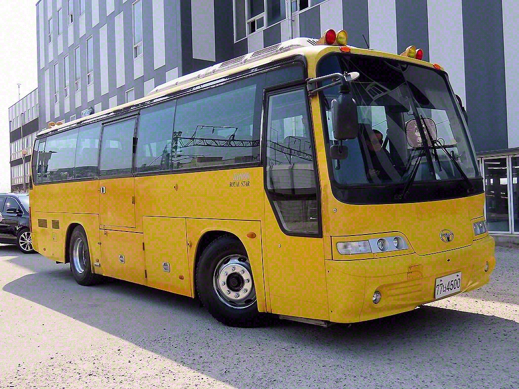medium and large bus Medium Daewoo Bus - Vista 5