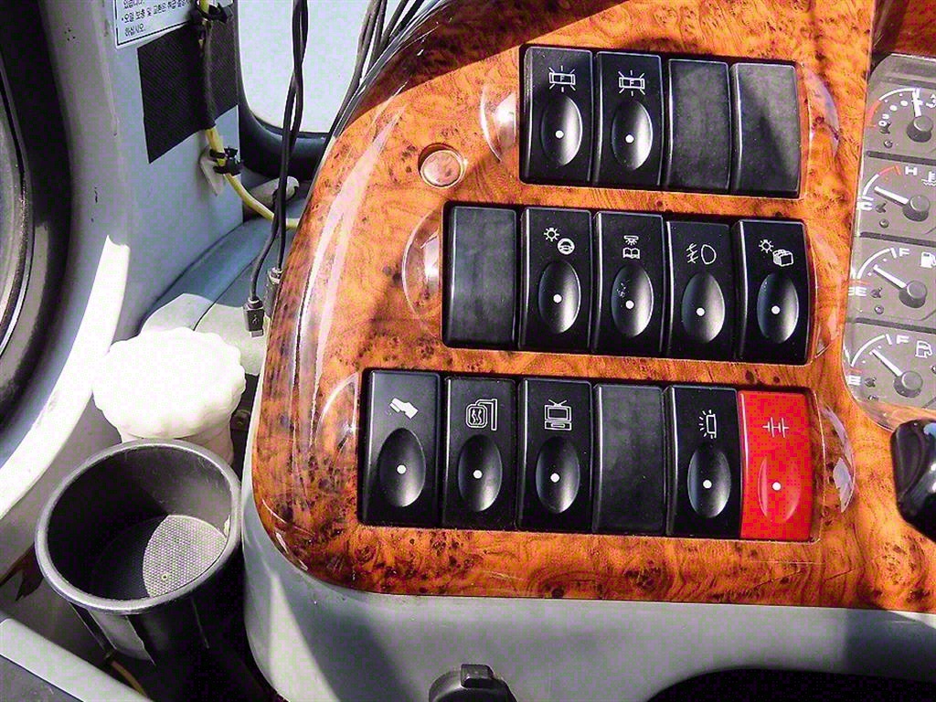 medium and large bus Medium Daewoo Bus 2015 Amarillo - Importación desde Corea - HF Imports Iquique - Foto 15