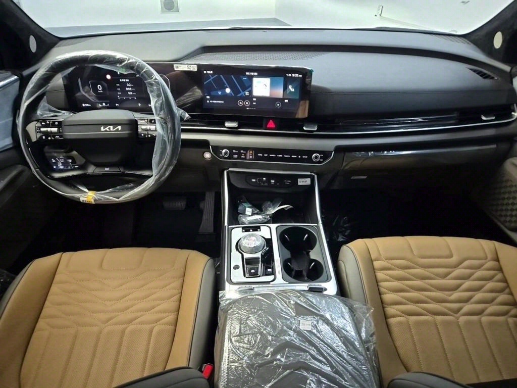 KIA Carnival - Vista 7