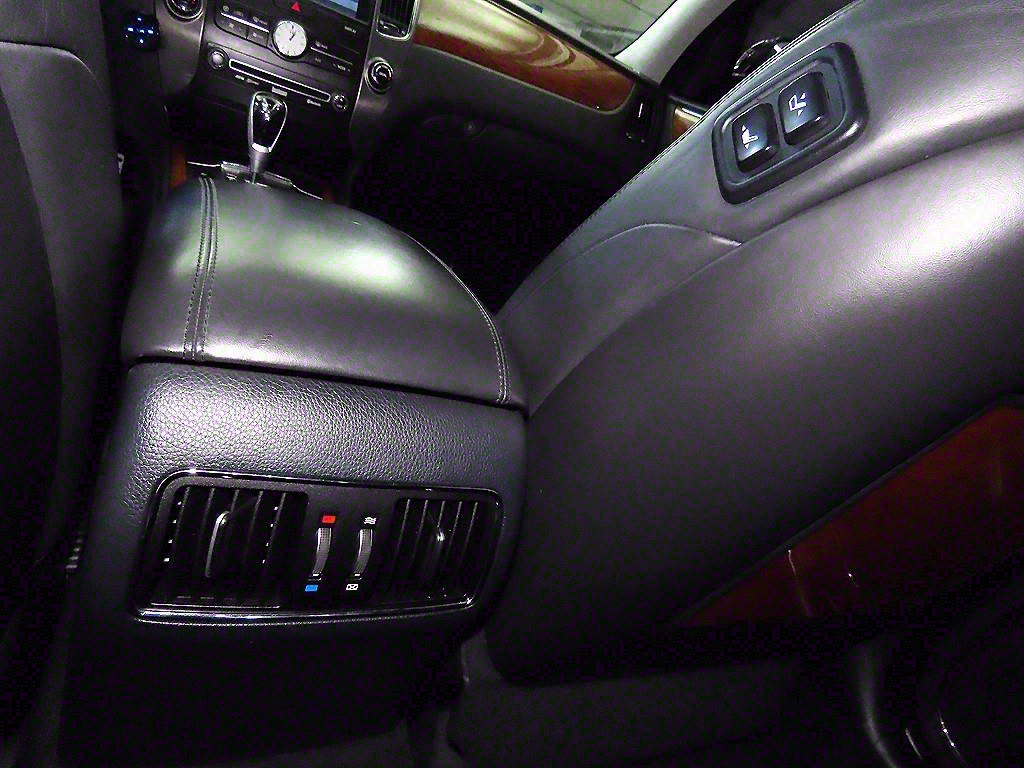 HYUNDAI Equus 2010 Negro - Importación desde Corea - HF Imports Iquique - Foto 13