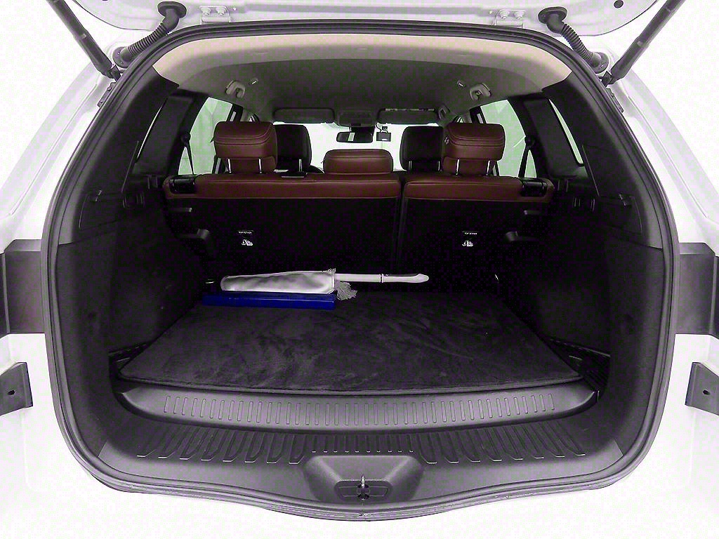 SAMSUNG QM6 - Vista 5