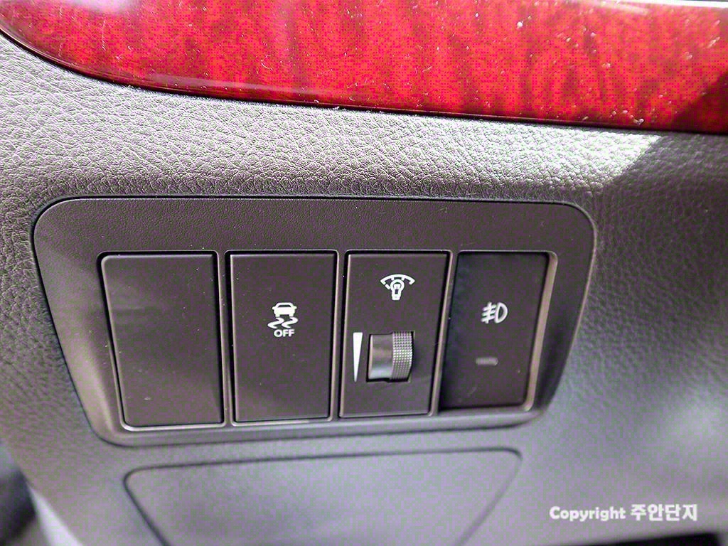 HYUNDAI Santa Fe 2010 Plateado - Importación desde Corea - HF Imports Iquique - Foto 11