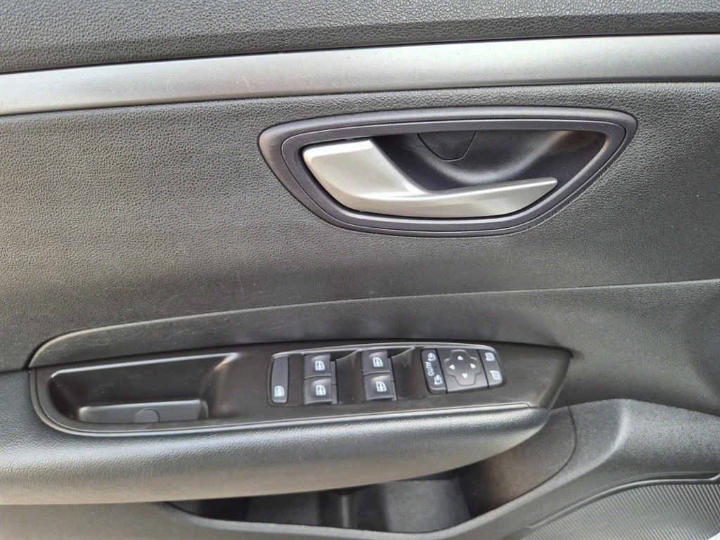 SAMSUNG SM6 - Vista 9