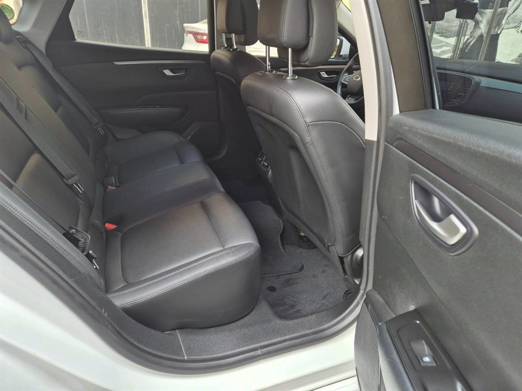 SAMSUNG SM6 - Vista 11