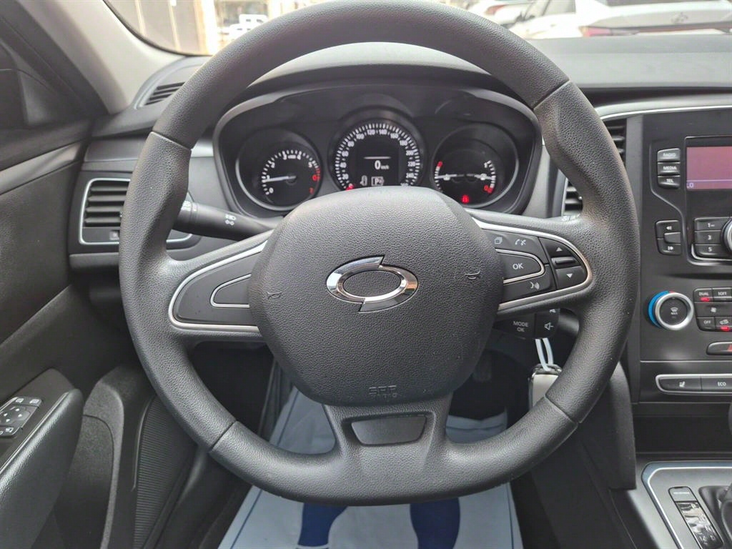 SAMSUNG SM6 - Vista 12