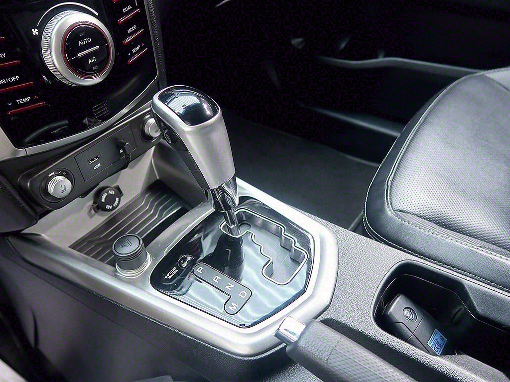 Ssangyong Tivoli 2015 Blanco - Importación desde Corea - HF Imports Iquique - Foto 10