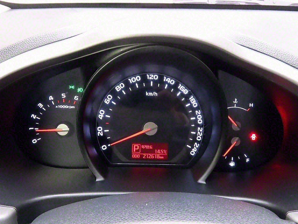 KIA Sportage - Vista 5