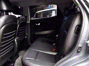 Ssangyong Tivoli - Vista 12