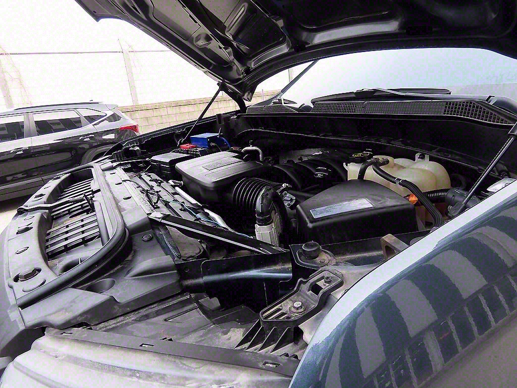 Chevrolet Silverrado 2020 Negro - Importación desde Corea - HF Imports Iquique - Foto 17