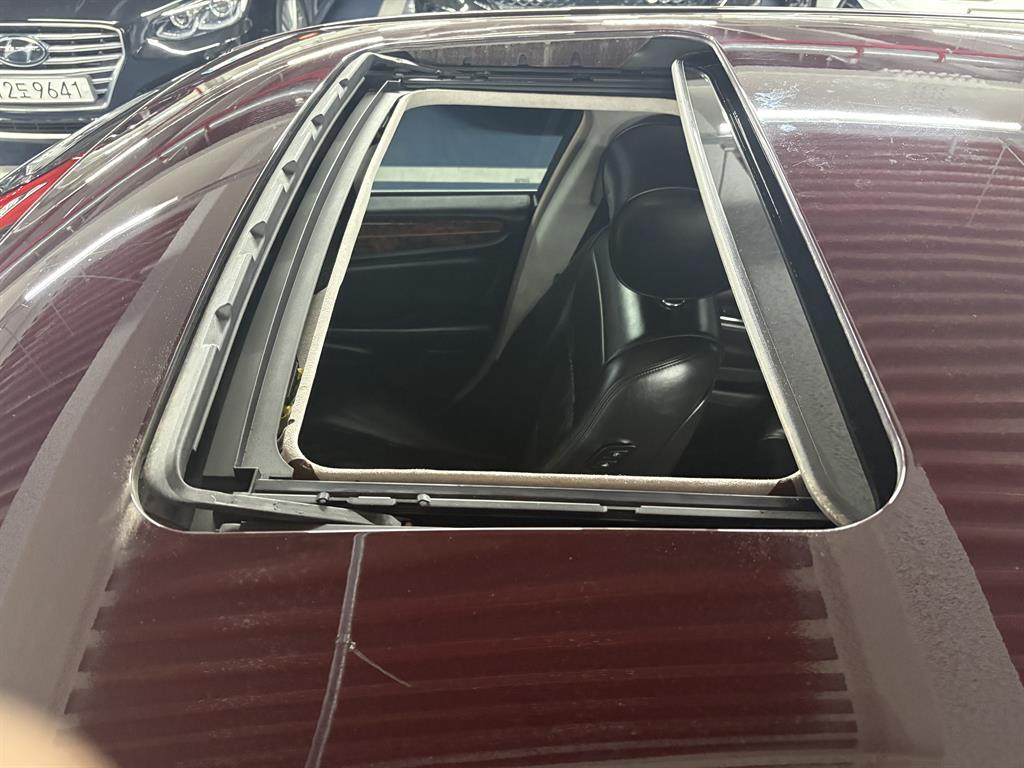 Jaguar Daimler - Vista 6