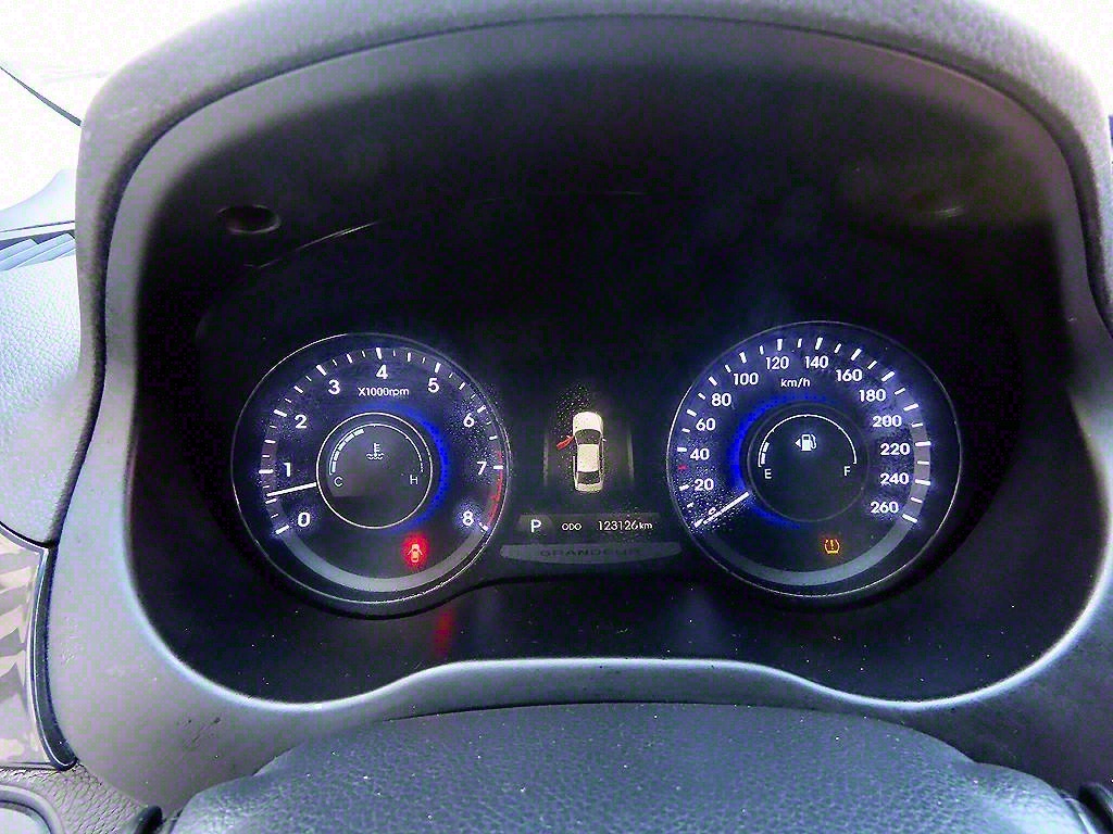 HYUNDAI Grandeur - Vista 9