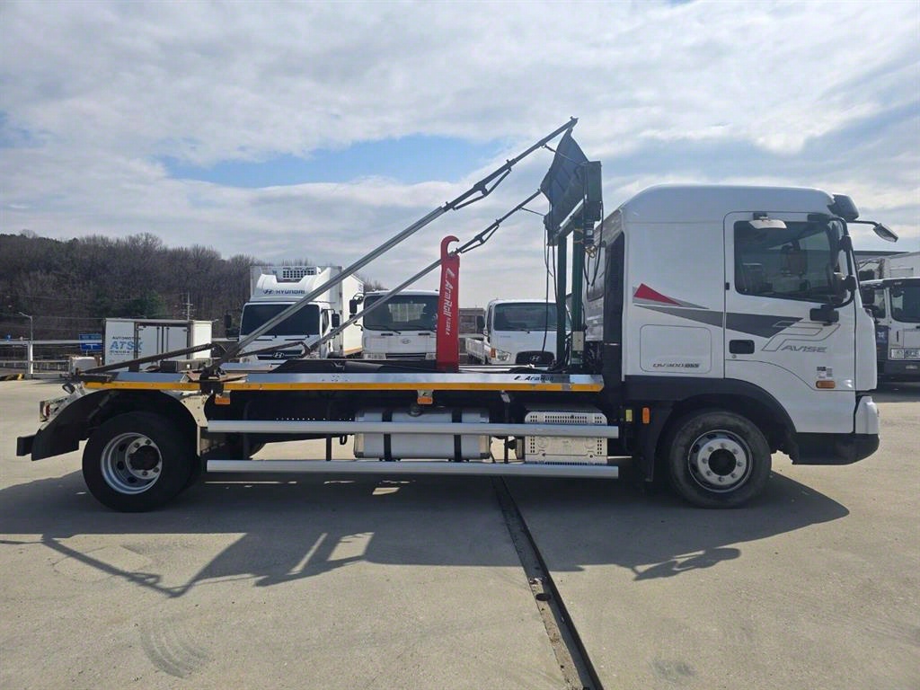 medium and large cargo apChoukJingae - Vista 8