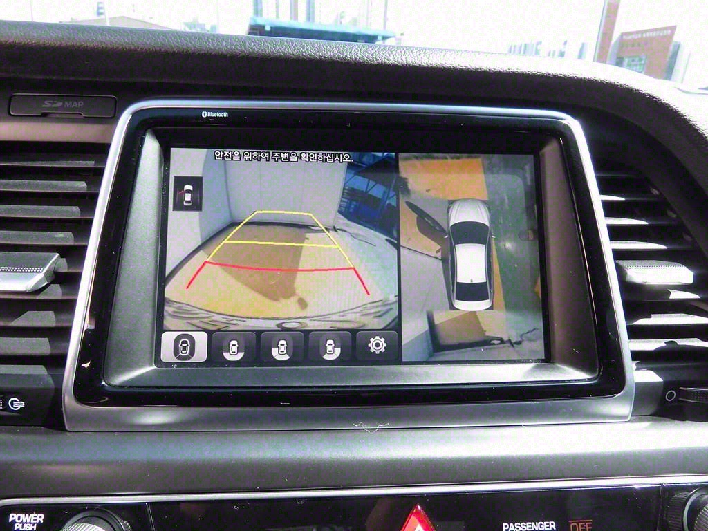 HYUNDAI Sonata - Vista 10