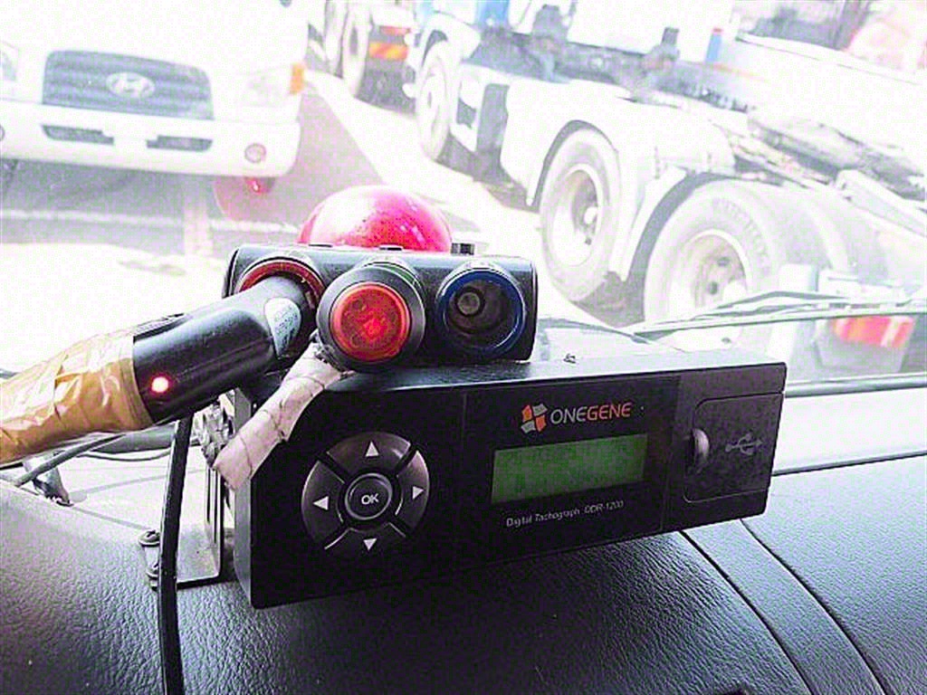 medium and large cargo Cargo 2009 Blanco - Importación desde Corea - HF Imports Iquique - Foto 11