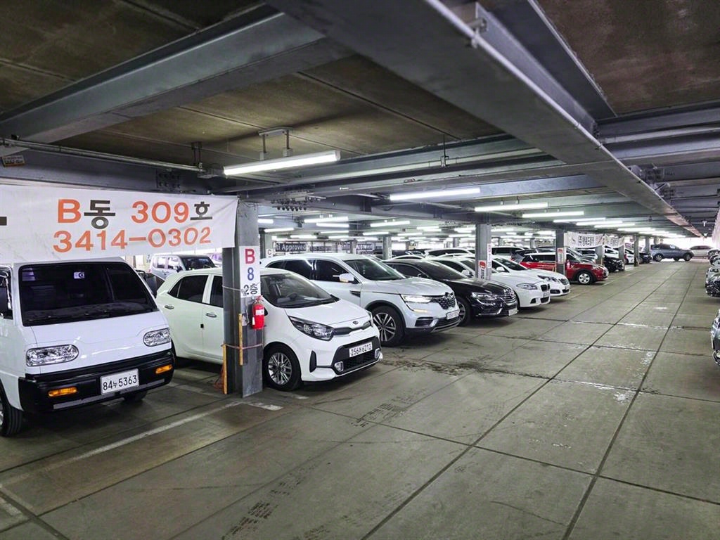 SAMSUNG QM6 2021 Blanco - Importación desde Corea - HF Imports Iquique - Foto 19