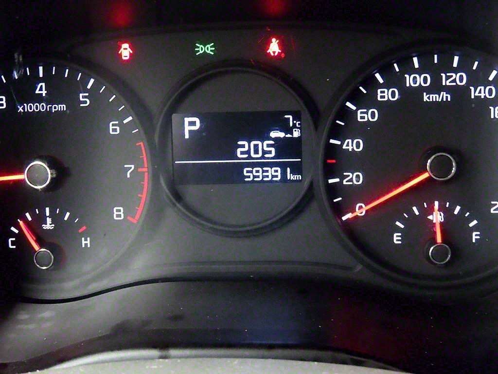 KIA Morning - Vista 8