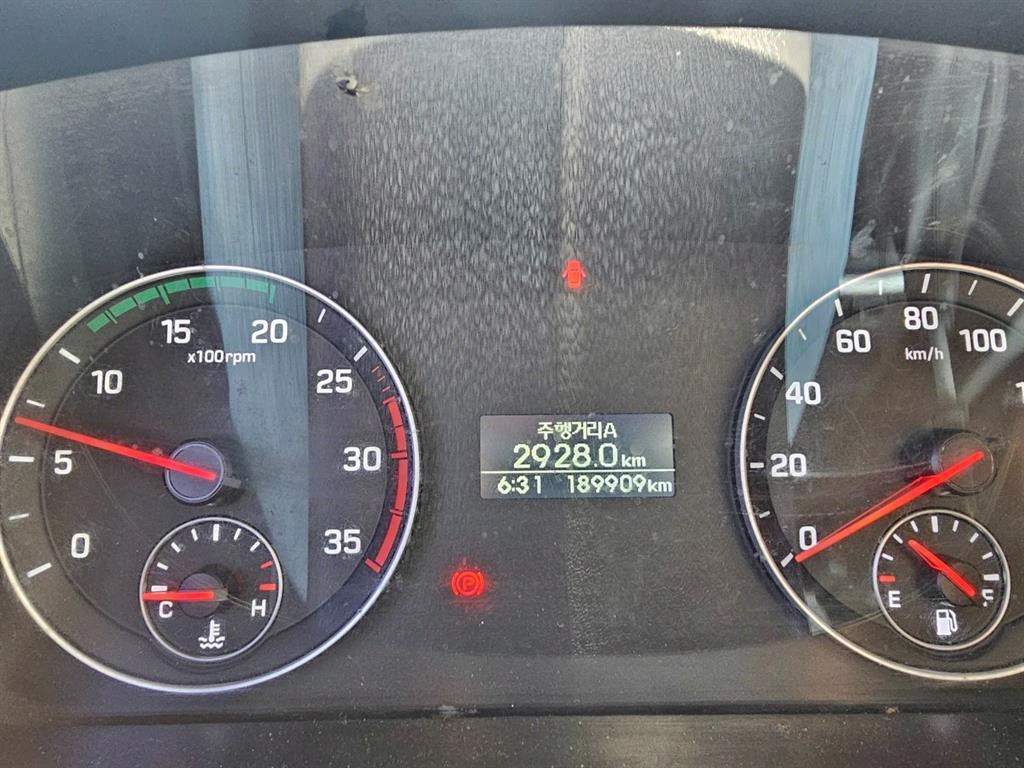 medium and large cargo truck - Vista 12