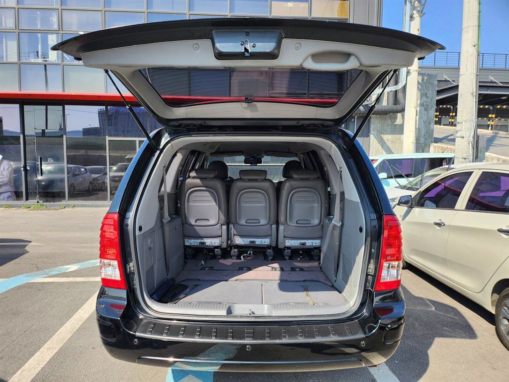 KIA Carnival 2013 Negro - Importación desde Corea - HF Imports Iquique - Foto 17