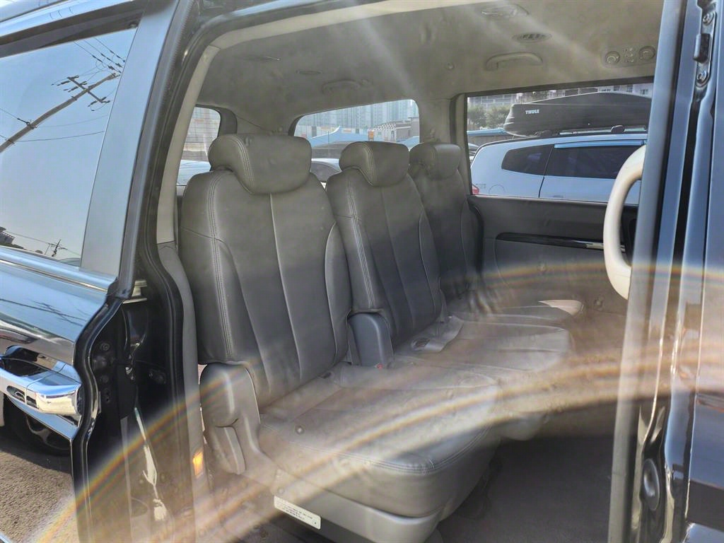 KIA Carnival 2013 Negro - Importación desde Corea - HF Imports Iquique - Foto 18