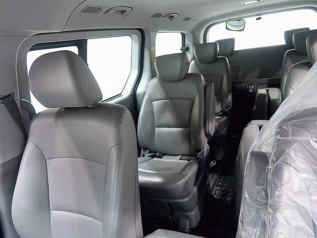 HYUNDAI Starex 2019 Amarillo - Importación desde Corea - HF Imports Iquique - Foto 12