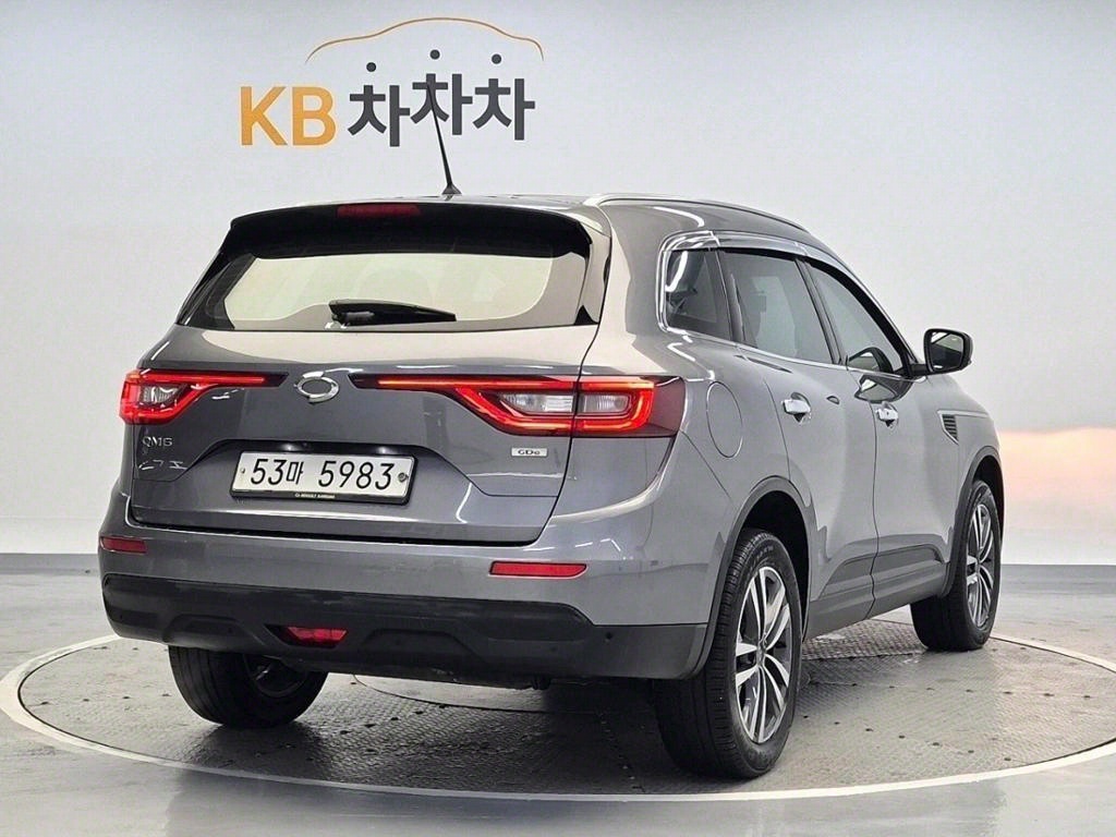 SAMSUNG QM6 - Vista 4