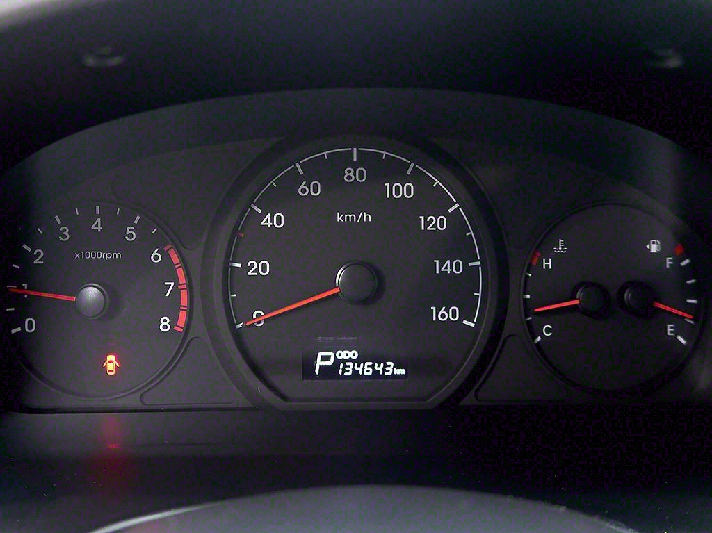 HYUNDAI Starex - Vista 11