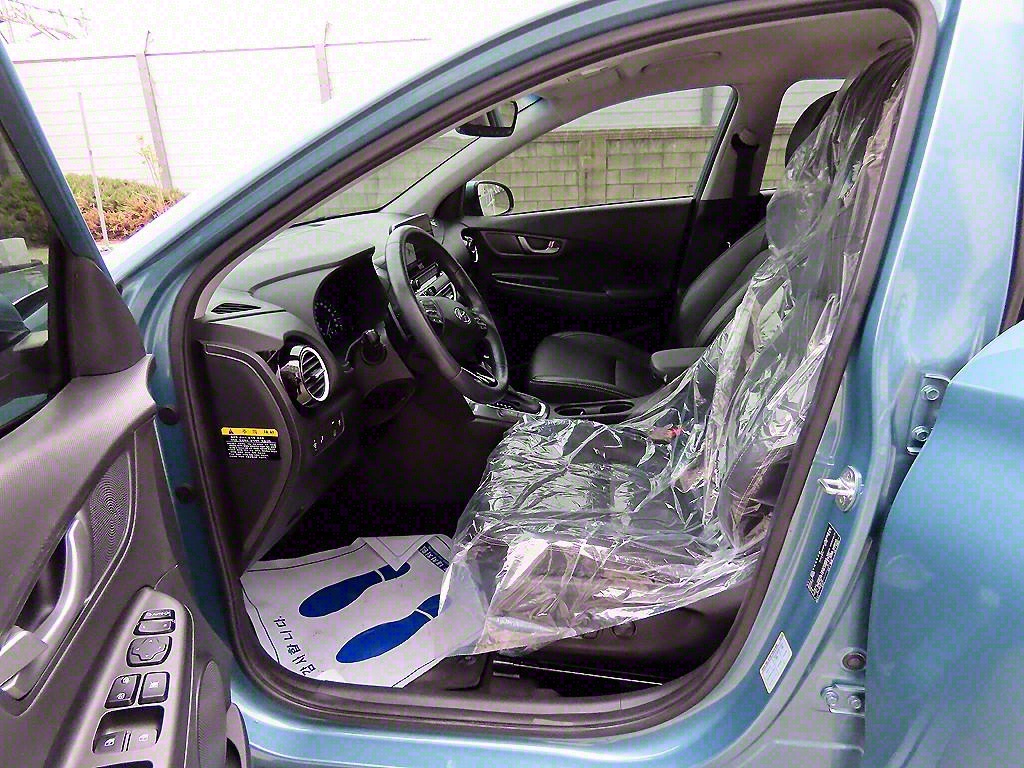 HYUNDAI Kona - Vista 5