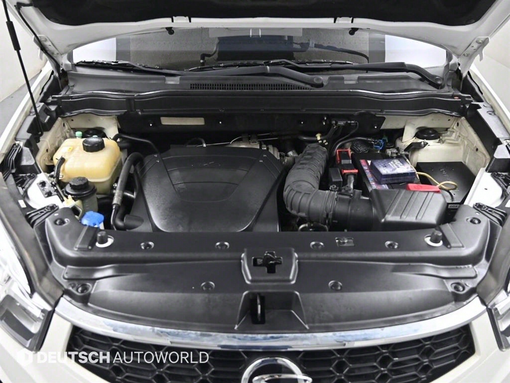 Ssangyong Korando - Vista 6