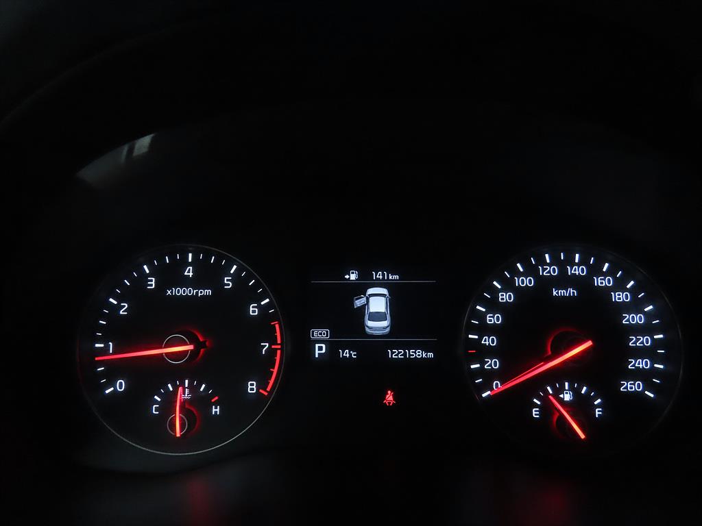 KIA K7 - Vista 9