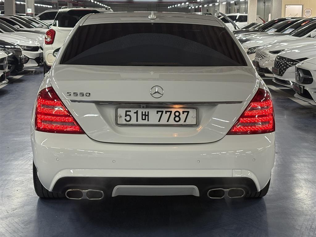 Mercedes Benz S Class - Vista 4