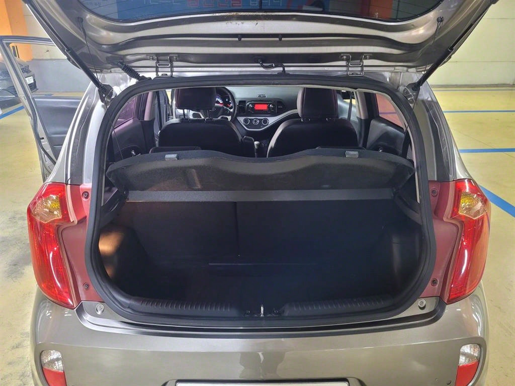 KIA Morning - Vista 9