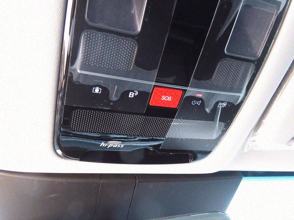 HYUNDAI Grandeur - Vista 9