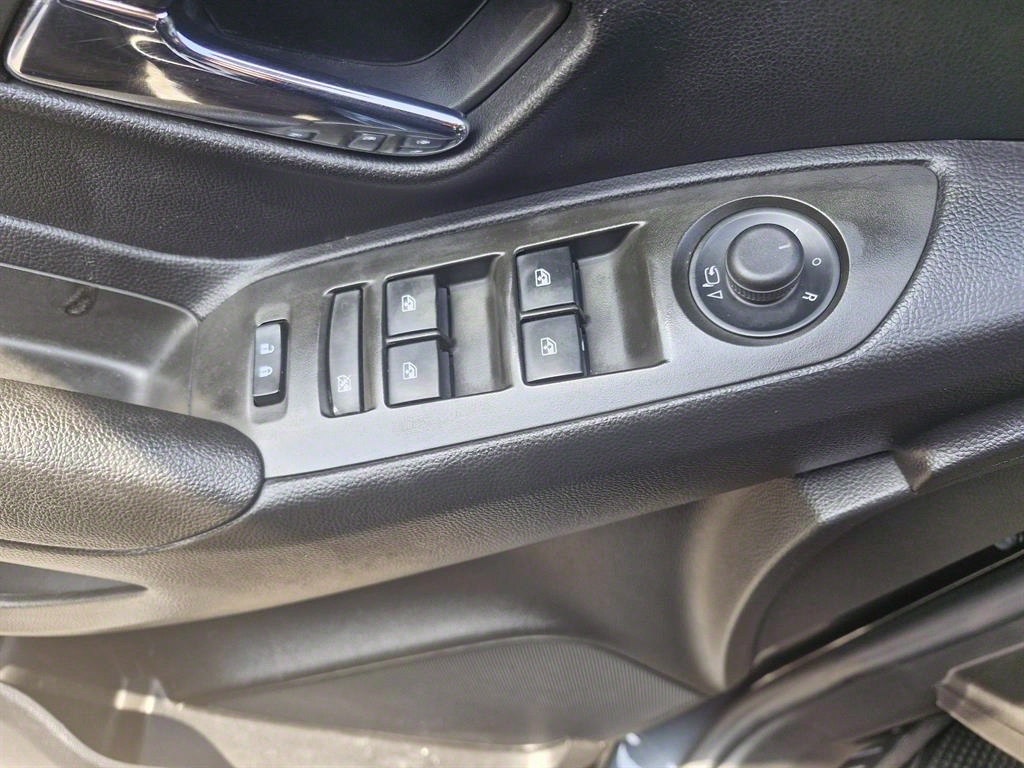 Chevrolet Trax 2017 Negro - Importación desde Corea - HF Imports Iquique - Foto 13