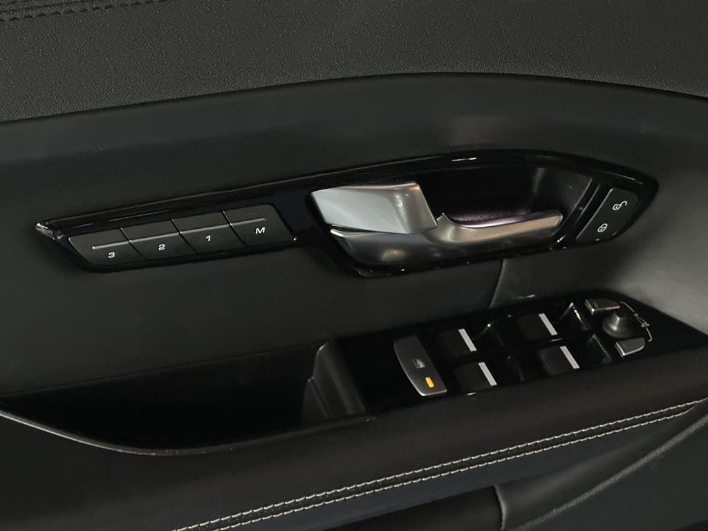 Land Rover Range Rover Bike - Vista 9