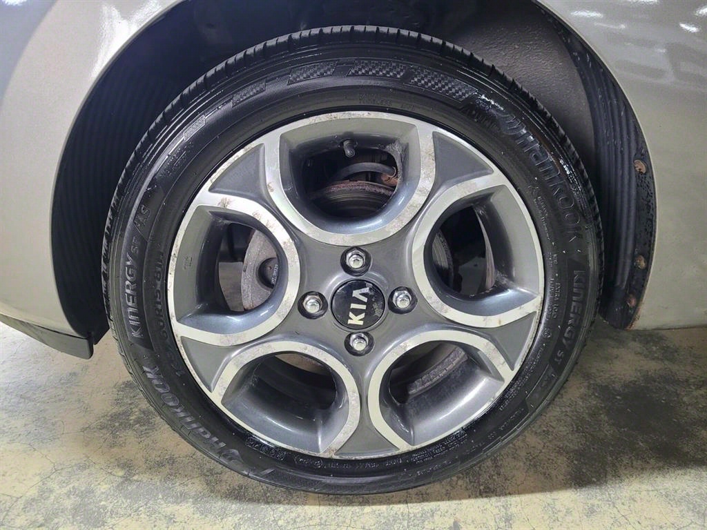 KIA Morning - Vista 5