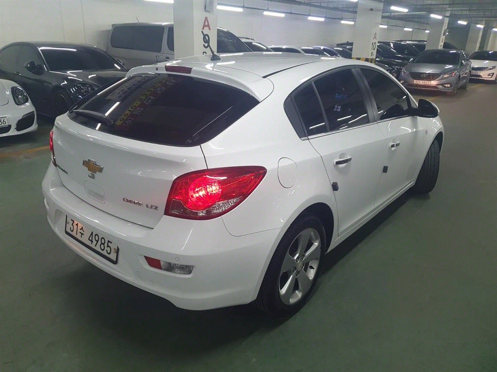 Chevrolet Cruise - Vista 5