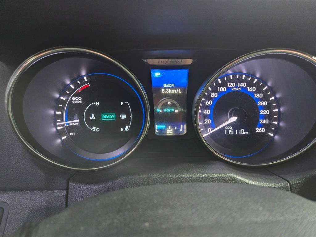 HYUNDAI Sonata - Vista 11