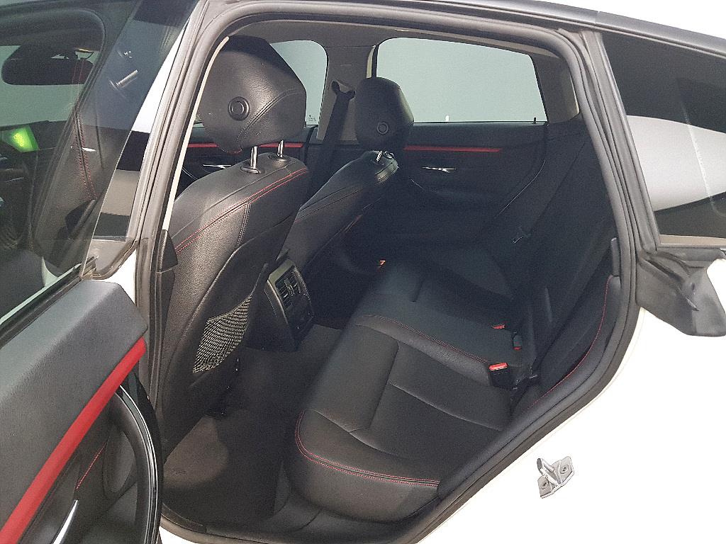 BMW 4 Series - Vista 9