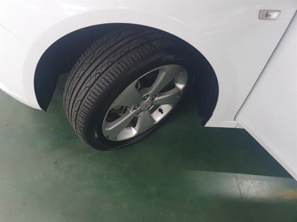 Chevrolet Cruise - Vista 9