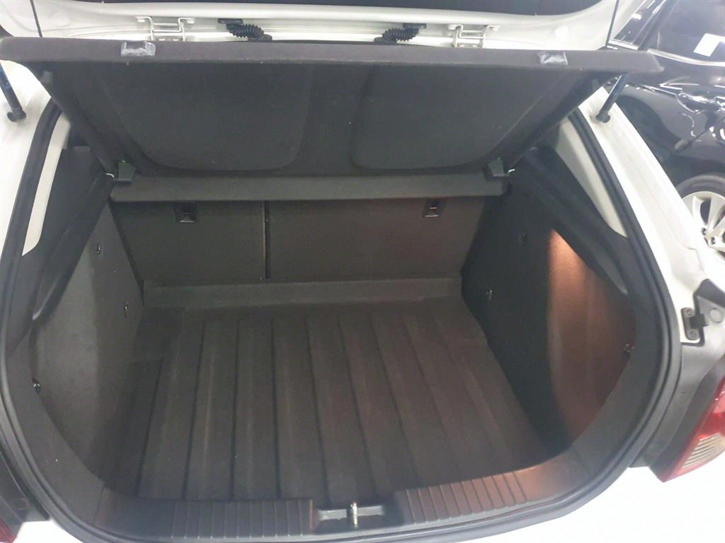 Chevrolet Cruise 2012 the color of pearl - Importación desde Corea - HF Imports Iquique - Foto 17