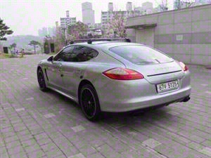 Porsche Panamera - Vista 8
