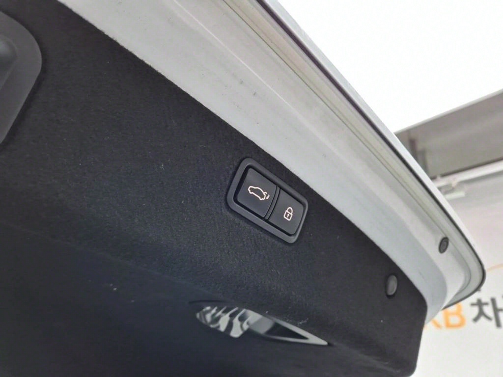 Genesis G80 2019 Blanco - Importación desde Corea - HF Imports Iquique - Foto 15