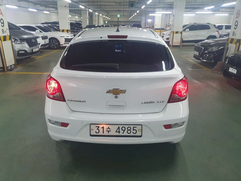 Chevrolet Cruise - Vista 4