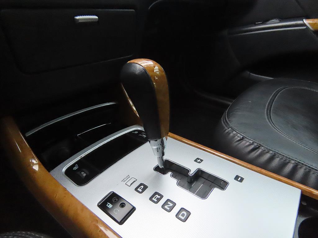 HYUNDAI Grandeur - Vista 11