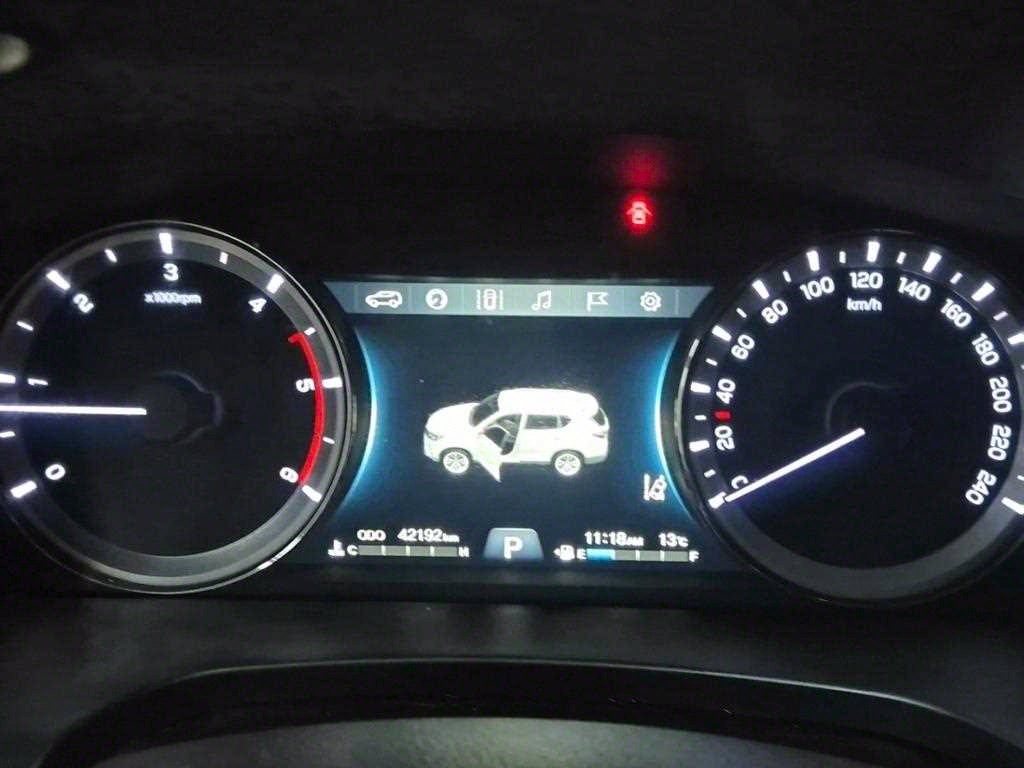 Ssangyong Rexton - Vista 6