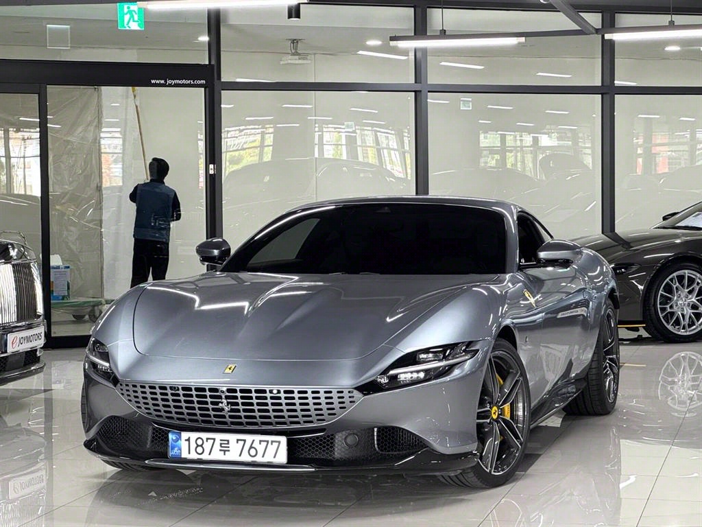 Ferrari roma