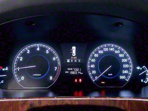 HYUNDAI Equus - Vista 12